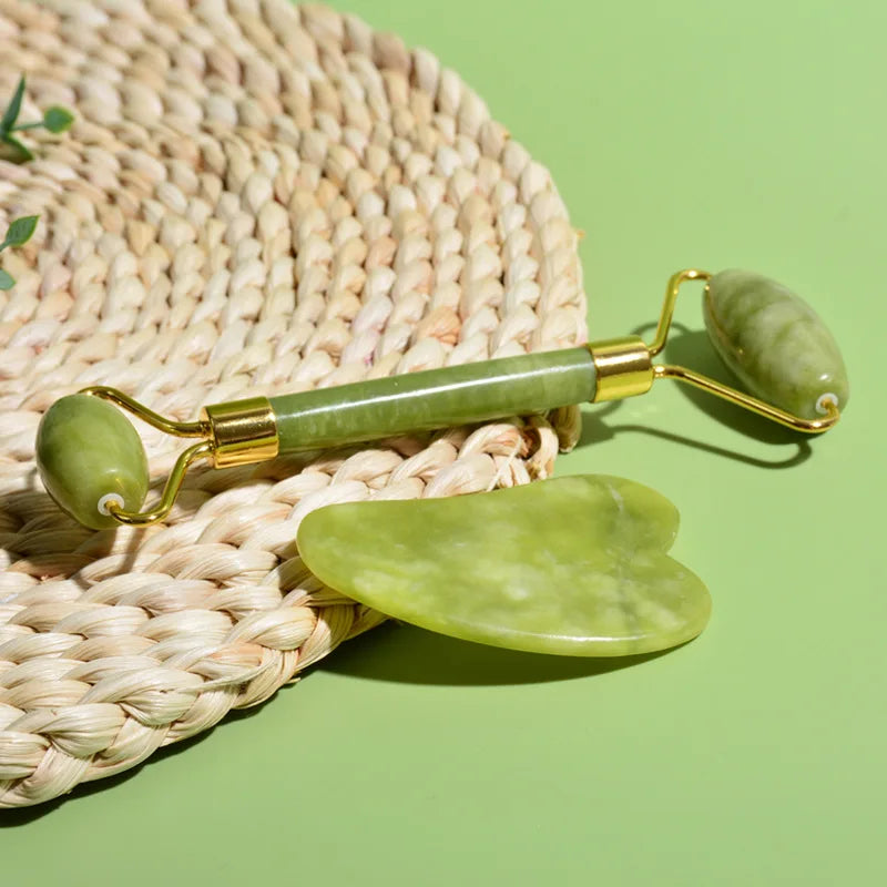 Barely Jade Roller & Gua Sha Set